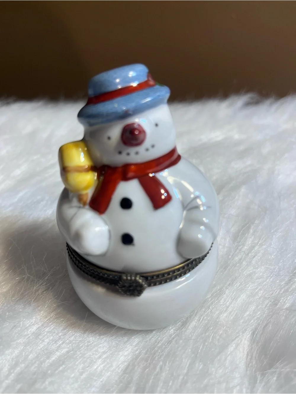 Source Unknown White Snowman Trinket Box with Blue Hat and Red Scarf